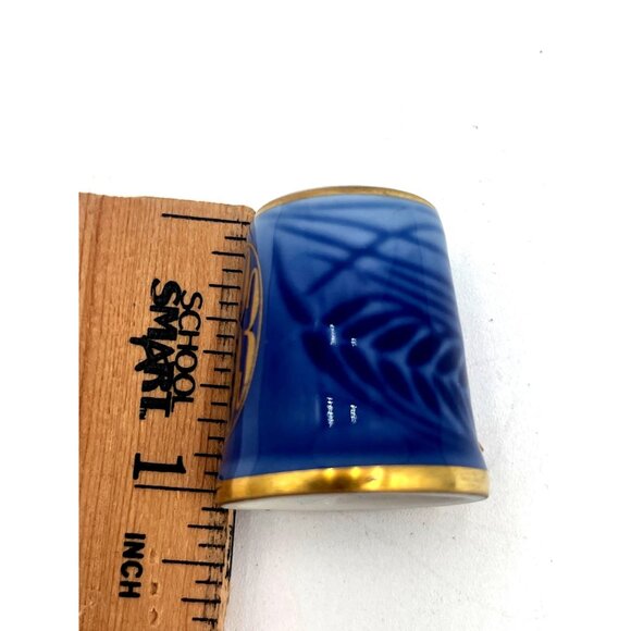 1983 Bing & Grondahl Porcelain Thimble Collectible Made In Denmark With Gift Box - Picture 4 of 8